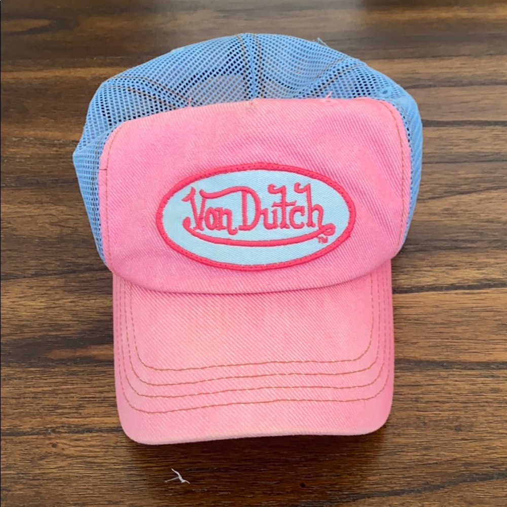 Pink von Dutch trucker hat